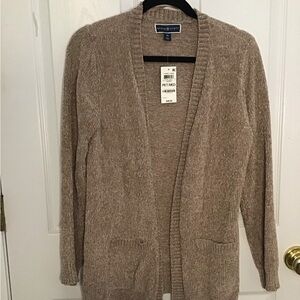 NWT - taupe Karen Scott cardigan